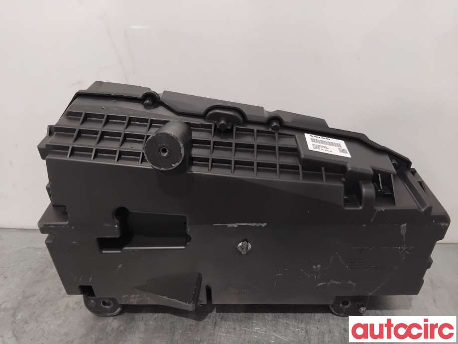 Multimedia display (MCU - Media Controller Unit) til Volvo V90 / V90 CC / S90 2016-->>  (VOLVO|36011456|3350-7199|31687417)