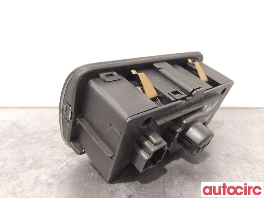 Bryter lys til Volvo XC60 2008-2013 (Type I, Fase 1)  (VOLVO|31443850||30739414)