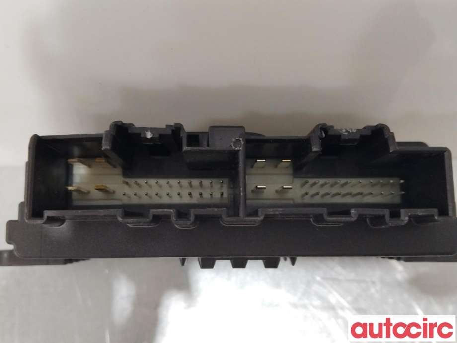 Styreenhet dør venstre foran til Ford Kuga 2019-->> (Type III)  (FORD|2613361|JX7T-14B533-AK)