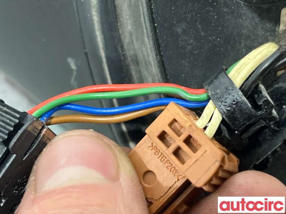 Speil høyre til Peugeot 207 2006-2012  (PEUGEOT|8149ZH|)