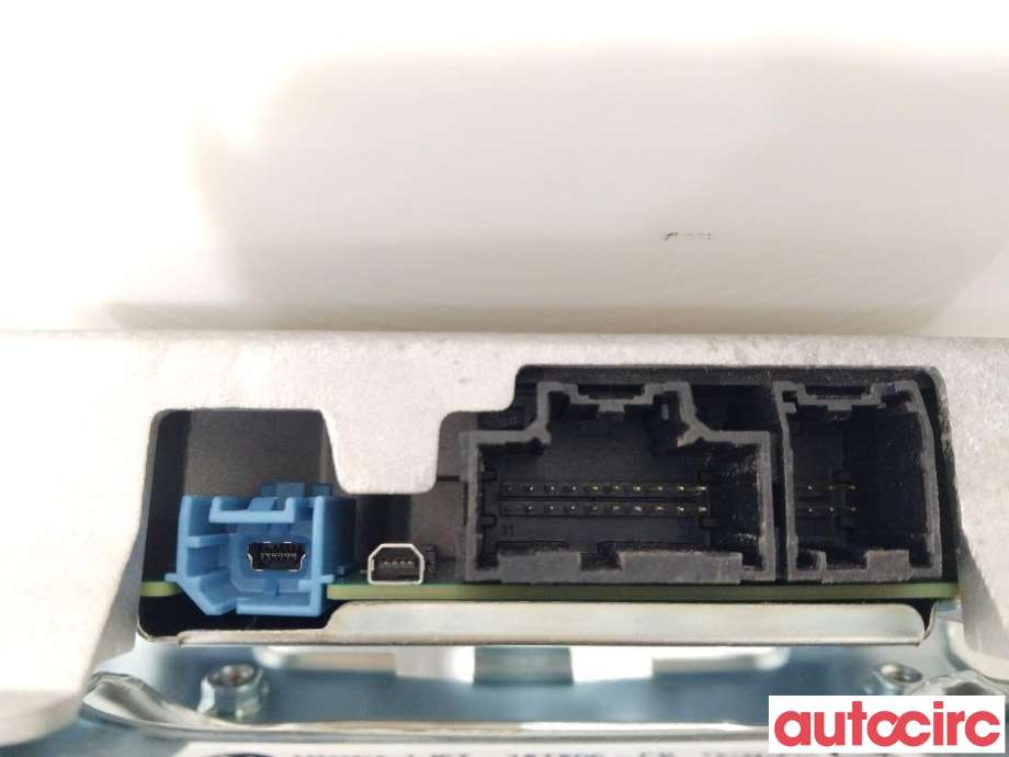 Bilstereo forsterker til Ford Kuga 2019-->> (Type III) (FORD|2709938|LJ6T-18T806-CB)