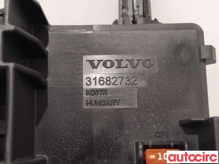 Sikringsboks til Volvo V90 / V90 CC / S90 2016-->>  (VOLVO|32142591||31682732)