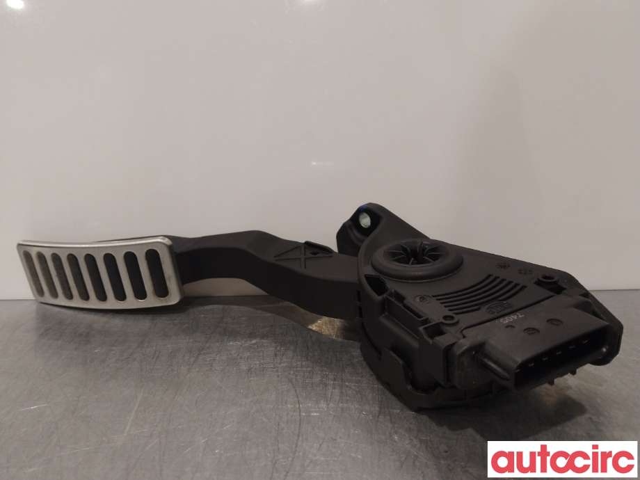 Pedal gass til Suzuki Vitara 2015-->> (Type IV)  (SUZUKI|49400-68LF1)