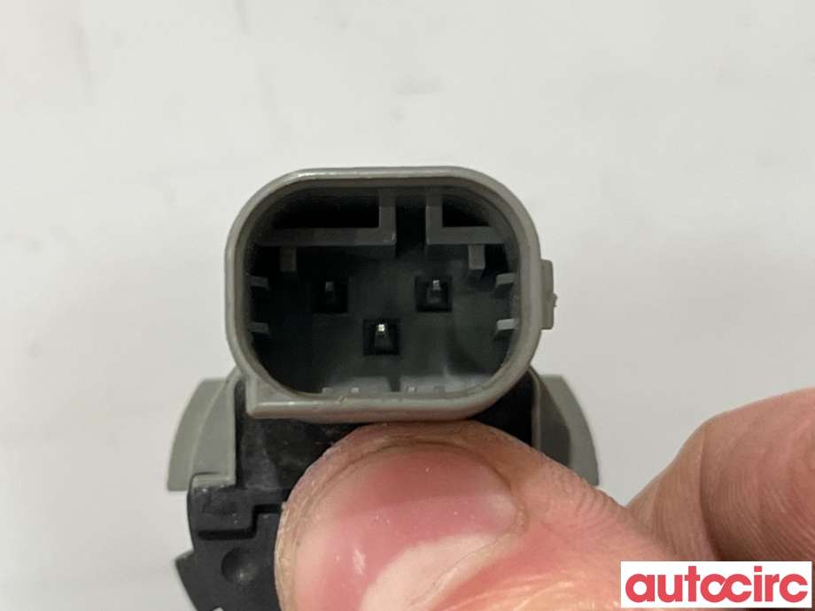 Parkeringssensor foran til BMW 5-Serie 2003-2010 (E60/E61) (E60/E61) (BMW|66207964087|602909-0271|7964087)