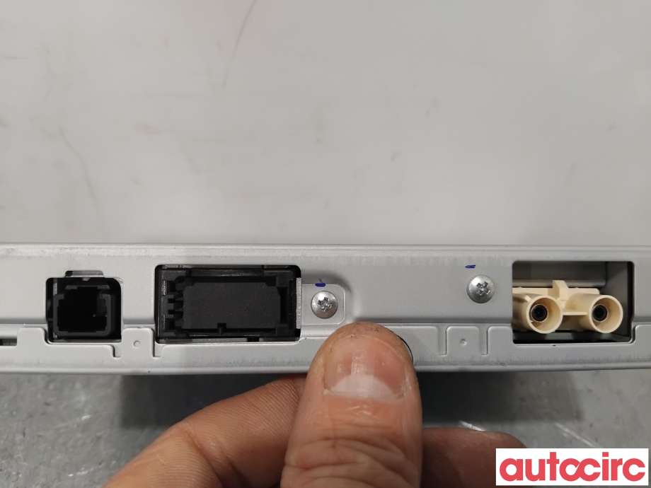 Bilstereo diverse til Volvo V40 2012-2019  (VOLVO|31667303|CQ-0VE221DBL-T|31328586)