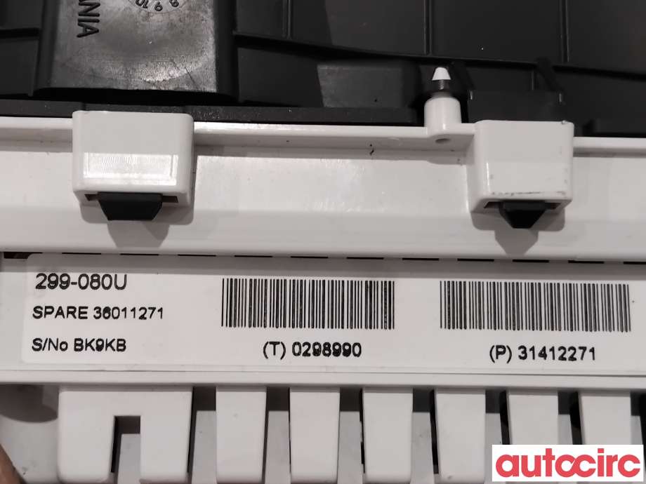 Instrumentpanel til Volvo V40 2012-2019  (VOLVO|36051821|299-080U|36011271)