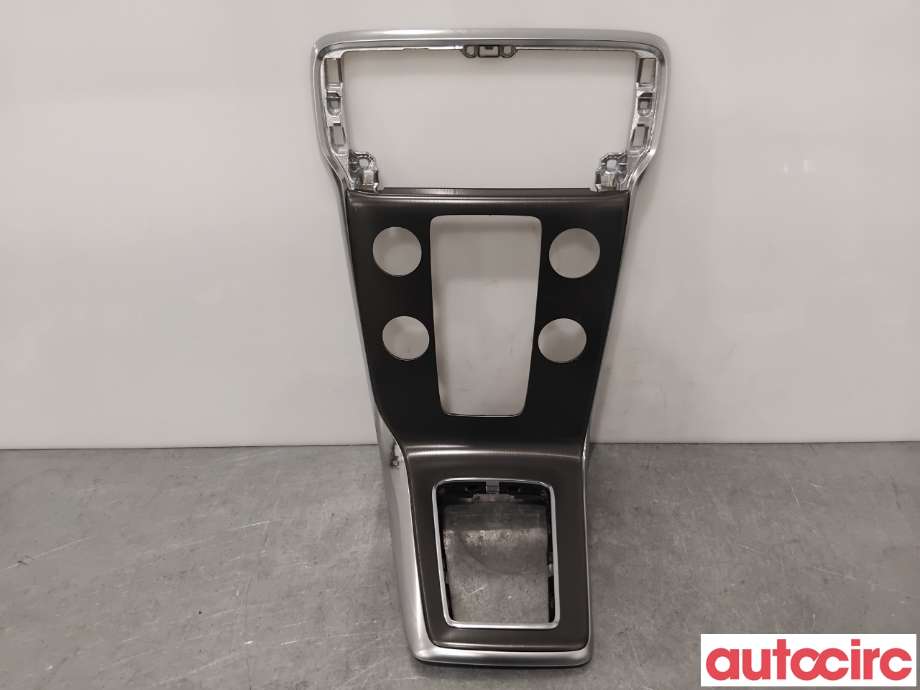 Innredning, Konsoll til Volvo V40, 2012-2019  (VOLVO|8632794)