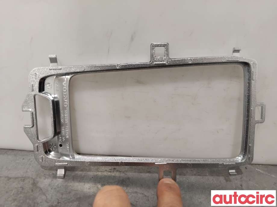 Diverse deler til Volvo V40 2012-2019  (VOLVO|9123189|)