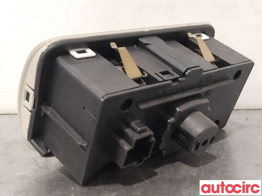 Bryter lys til Volvo V40 2012-2019  (VOLVO|31443832||30739426)