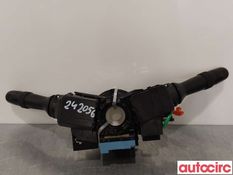 Bryter combi til Toyota Avensis 2009-2015 (Type III, Fase 1)  (TOYOTA|8430705030|)