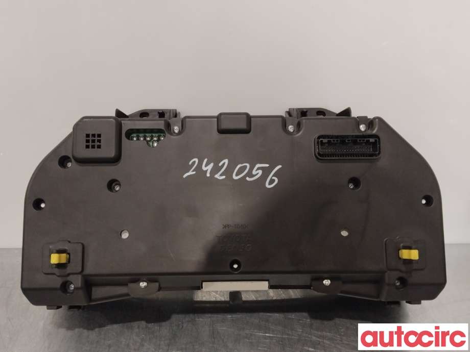 Instrumentpanel til Toyota Avensis 2009-2015 (Type III, Fase 1)  (TOYOTA|8380005K92)