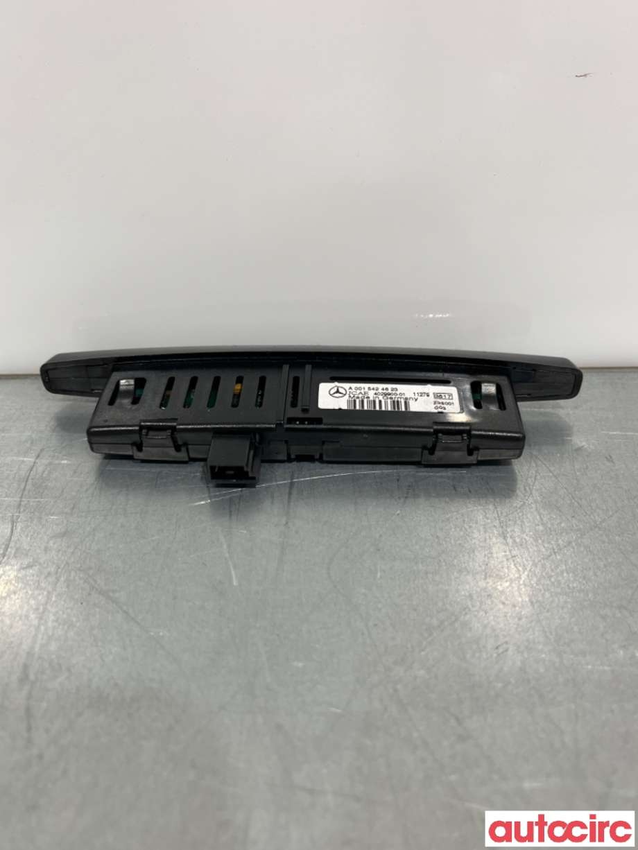 Multimedia display (MCU - Media Controller Unit) til Mercedes E-Klasse 2009-2013 (Fase 1) (W212) (W212) (MERCEDES|A0015424623|4029900-01)