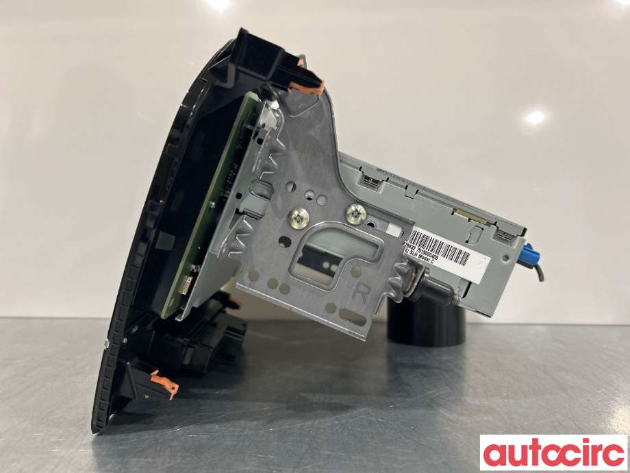 Bilstereo til Suzuki Vitara 2015-->> (Type IV)  (SUZUKI|39920-54PA4)