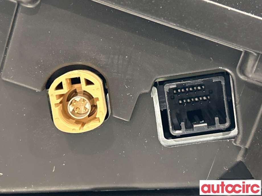 Instrumentpanel til Volvo V90 / V90 CC / S90 2016-->>  (VOLVO|36011456|32217935)