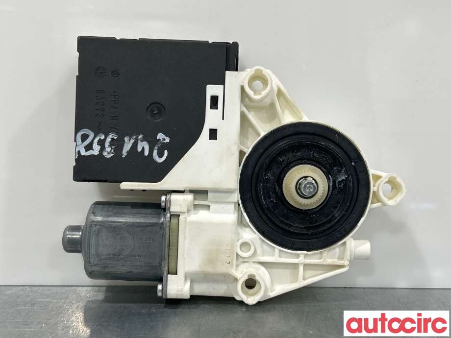 Ruteheis venstre foran til VW Golf VI 2008-2012  (VOLKSWAGEN|5K0959701J|5K0959701H)