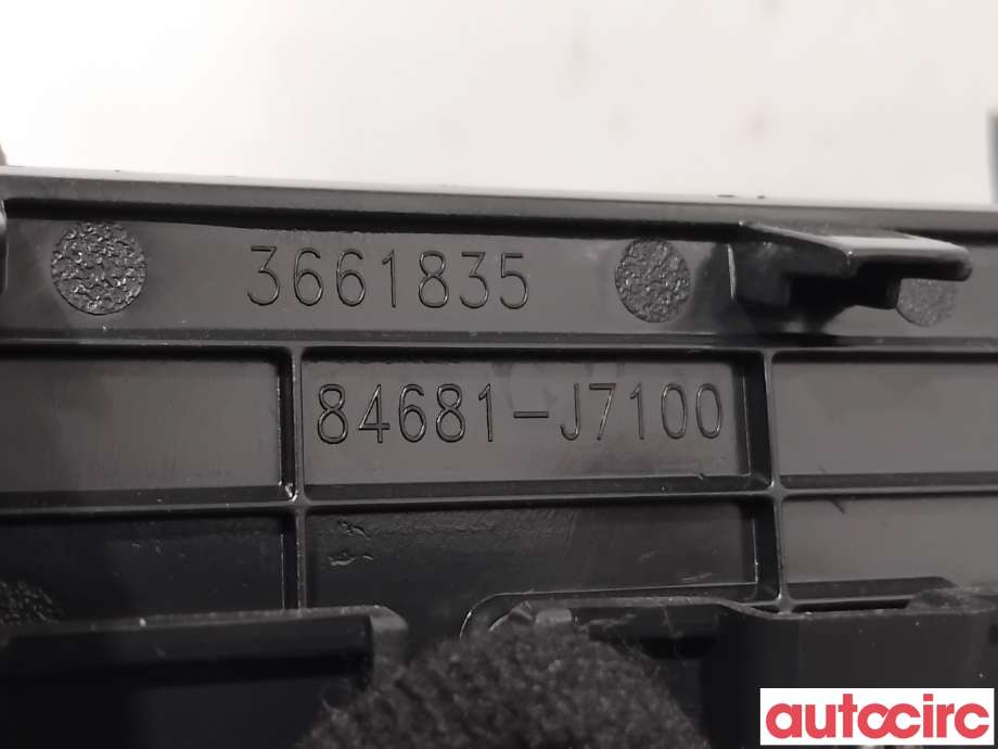 Diverse deler til Kia XCeed 2021-->> (SUV) (SUV) (KIA|84680CR110WK||84681-J7100)