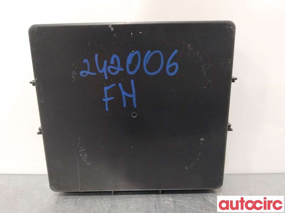 Styreenhet diverse til Volvo EX30 2023-->>  (VOLVO|36013348|80016296)