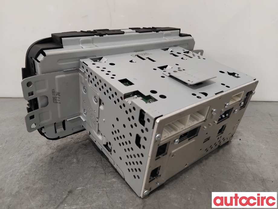 Bilstereo navigasjon til Kia Soul 2014-2019 (Type II)  (KIA|96560E4021CA|AVB10E4EE|96560-E4021CA)