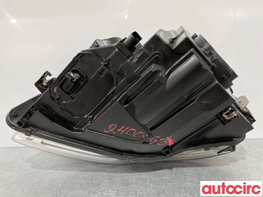 Frontlykt høyre xenon til Audi A4 2004-2008 (Type III) (B7) (B7) (AUDI|8E0941030AS|0301219272|8E0941004AM)