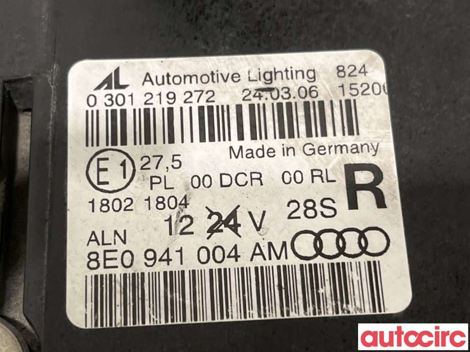 Frontlykt høyre xenon til Audi A4 2004-2008 (Type III) (B7) (B7) (AUDI|8E0941030AS|0301219272|8E0941004AM)