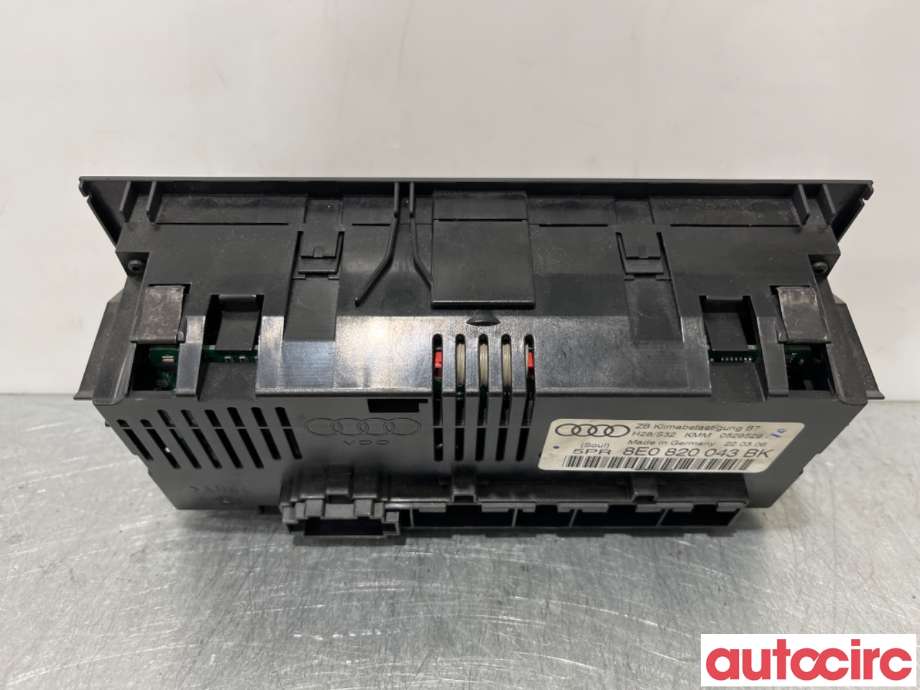 Varmeapparat betjening til Audi A4 2004-2008 (Type III) (B7) (B7) (AUDI|8E0820043BK|)
