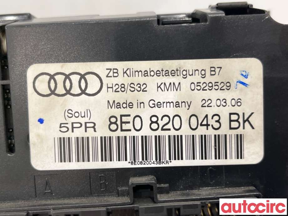 Varmeapparat betjening til Audi A4 2004-2008 (Type III) (B7) (B7) (AUDI|8E0820043BK|)