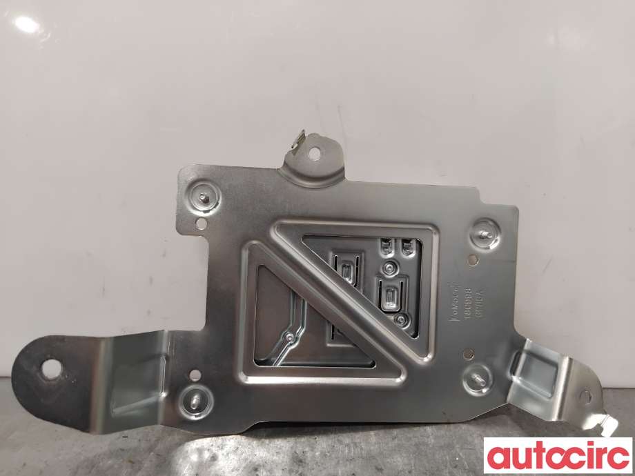 Bilstereo forsterker til Ford Mustang Mach-e 2020-->>  (FORD (US)|2554323|20220729|LJ8T-18T806-AN)