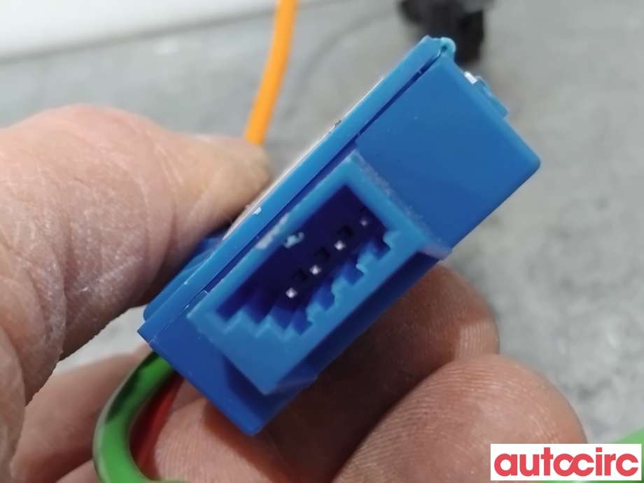 Sensor diverse til Ford Mustang Mach-e 2020-->>  (FORD (US)|2476137|28610953|LC5T-15K609-BA)