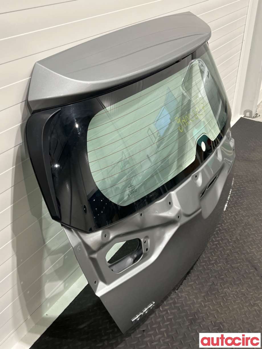 Bakluke til Toyota Auris 2013-2015 (Type II, Fase 1)  (TOYOTA|6700502240|)