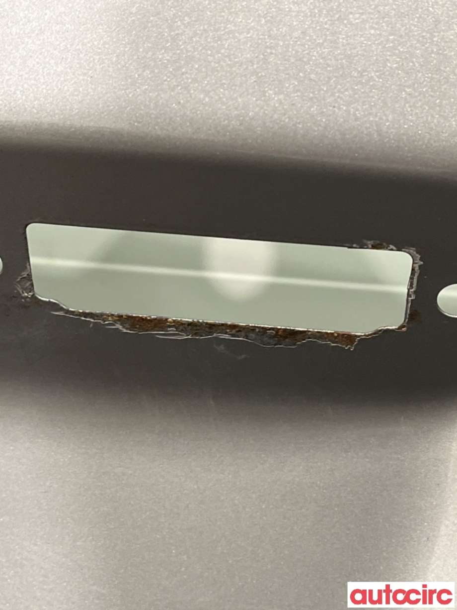 Bakluke til Toyota Auris 2013-2015 (Type II, Fase 1)  (TOYOTA|6700502240|)