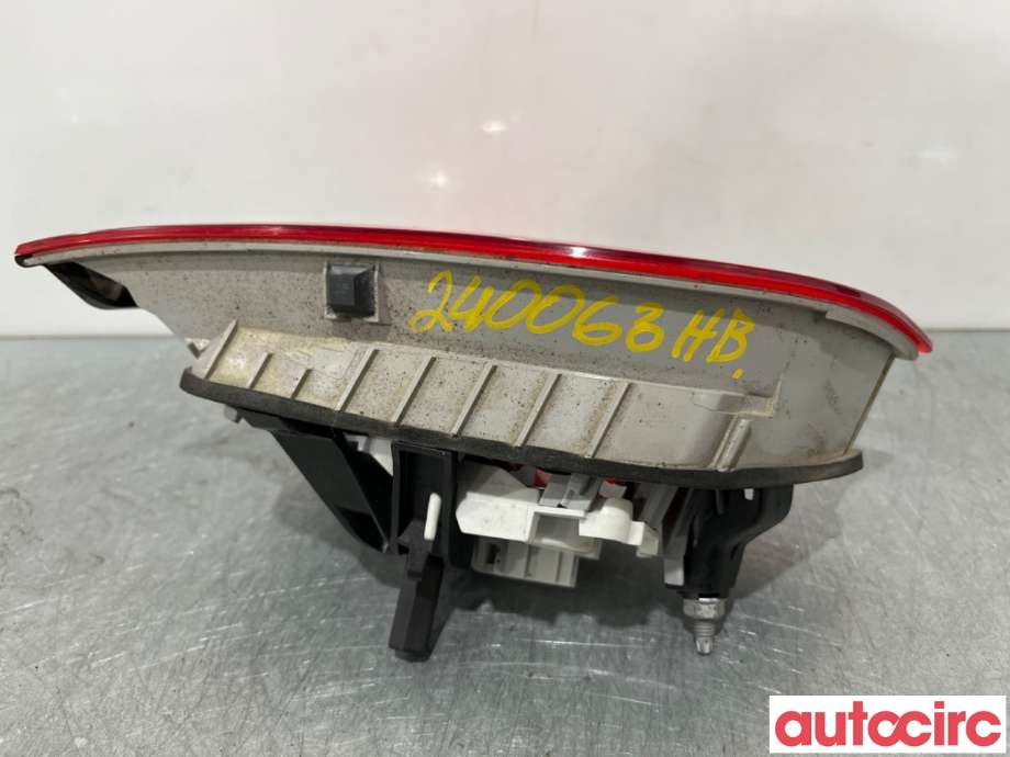 Baklykt høyre indre til Audi A4 2004-2008 (Type III) (B7) (B7) (AUDI|8E9945094A|484502|8E9945094)