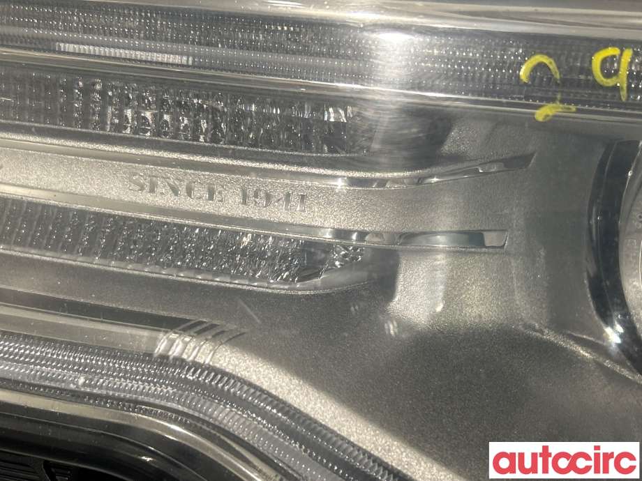 Frontlykt venstre halogen til Jeep Grand Cherokee 2012-2020 (JEEP|68111035AE|68111035AC)