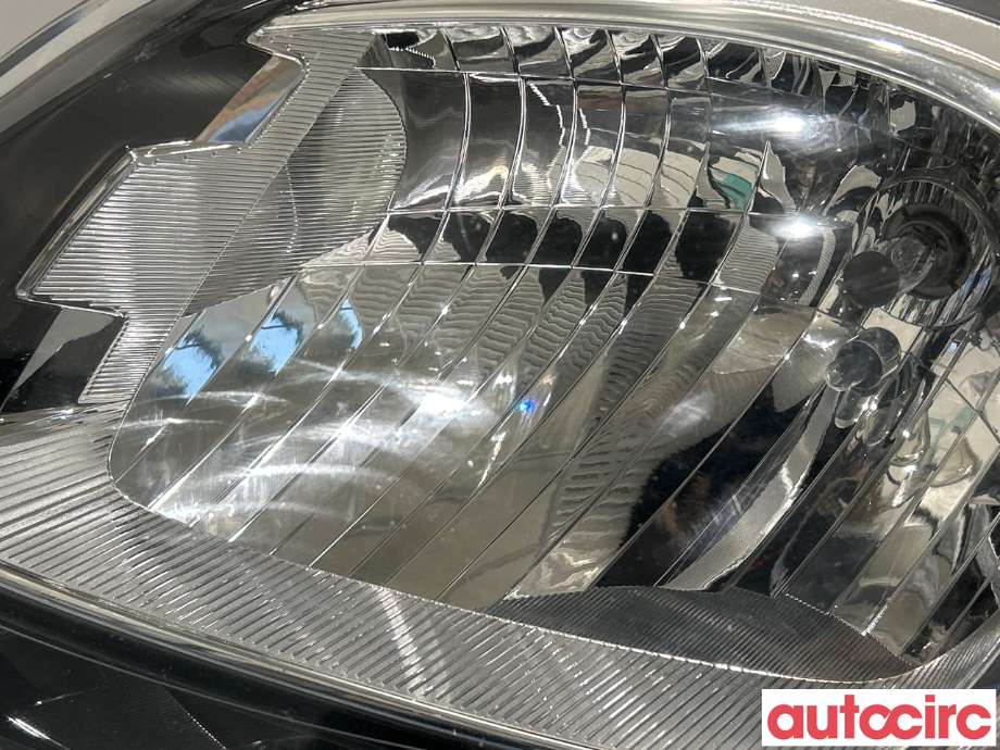 Frontlykt høyre halogen til Renault Kangoo 2008-2021 (Type II)  (RENAULT|260601525)