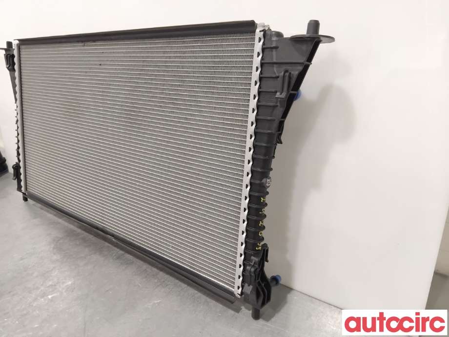 Radiator (automat gir) til Ford Mustang Mach-e 2020-->>  (FORD (US)|2483153||LJ93-8D048-AE)