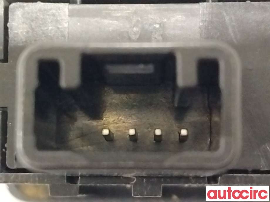 Bryter diverse til Mitsubishi Outlander 2015-->> (Type III, Fase 2)  (MITSUBISHI|8602A128|)