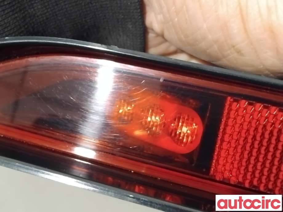 Baklykt fra støtfanger til VW ID.3 2020-->>  (VOLKSWAGEN|10B945701|)