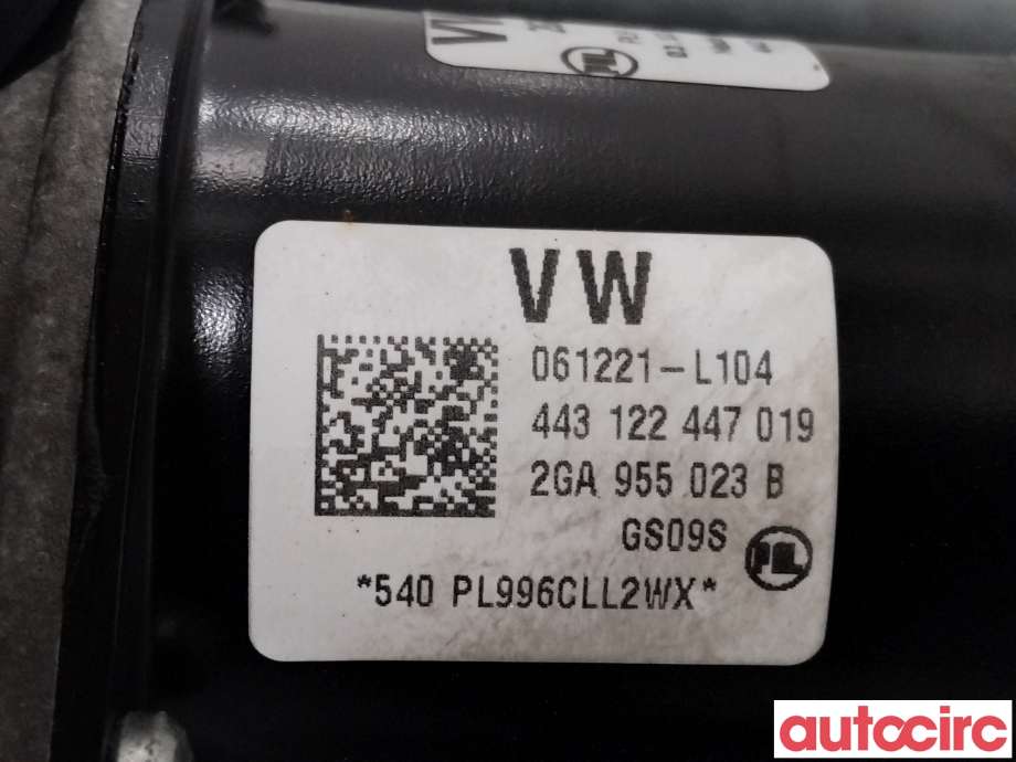 Viskermotor frontrute til VW T-Roc 2017-->>  (VOLKSWAGEN|2GA955023B|443122447019|2GA955023D)