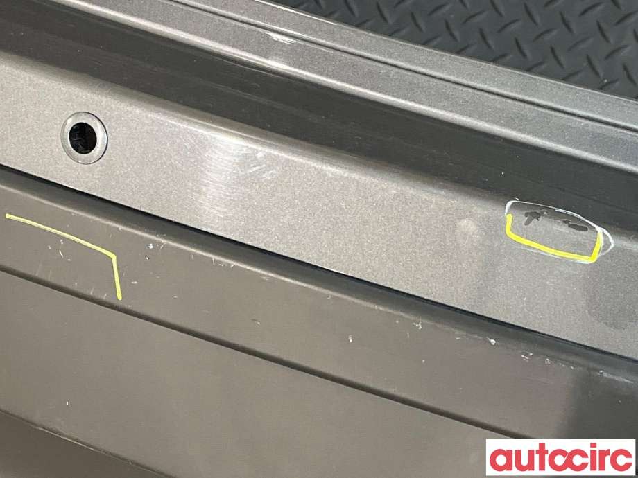 Støtfanger bak til Suzuki SX4 S-CROSS 2013-->> (Type II) (SUZUKI|71811-61M00-799|71821-61M00-5PK)