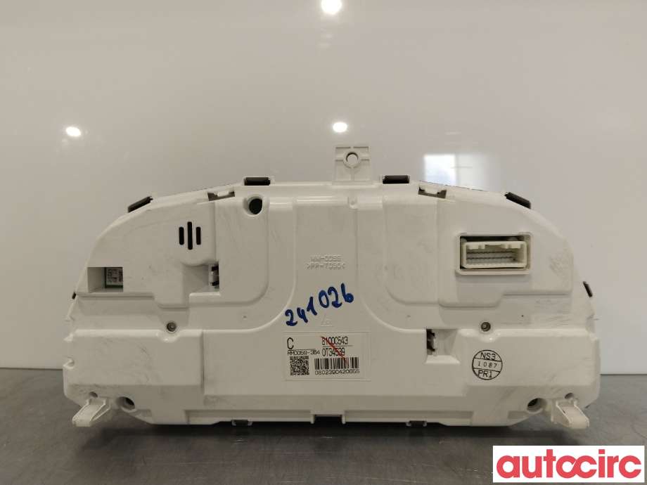 Instrumentpanel til Mitsubishi Outlander 2015-->> (Type III, Fase 2)  (MITSUBISHI|8100C543|MM0059-354)