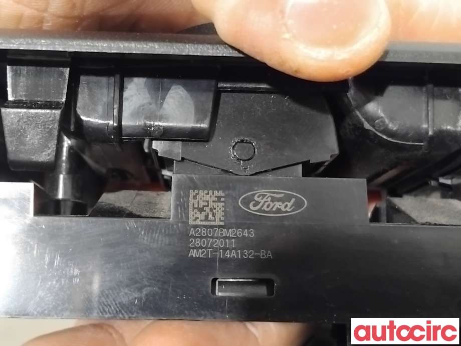 Bryter ruteheis til Ford Mondeo 2011-2014 (Type IV, Fase 2)  (FORD|1681008||AM2T-14A132-BA)