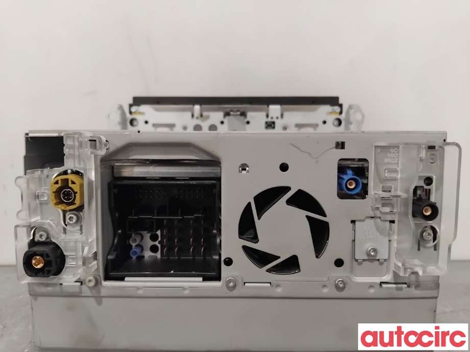 Bilstereo navigasjon til Porsche Cayenne 2010-2017 (92A) (92A) (PORSCHE|958642970AX|9608|7PP919193AQ)