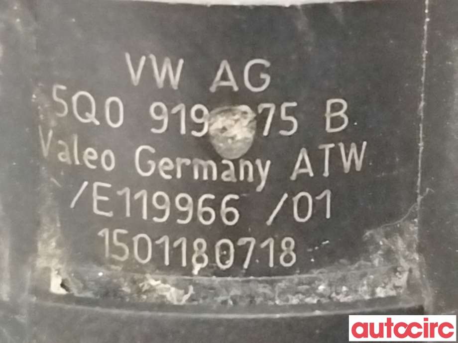 Parkeringssensor foran til VW e-Golf 2017-2020 (Fase 2)  (VOLKSWAGEN|5Q0919275B)