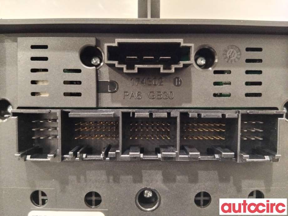 Varmeapparat betjening til Porsche Cayenne 2010-2017 (92A) (92A) (PORSCHE|95865310203|5HB010357-16|95865310212)