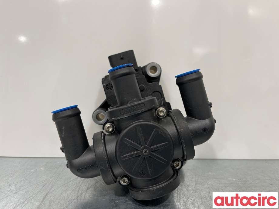 Diverse deler til Audi e-tron, 2018-->>  (AUDI|4KE963375K)