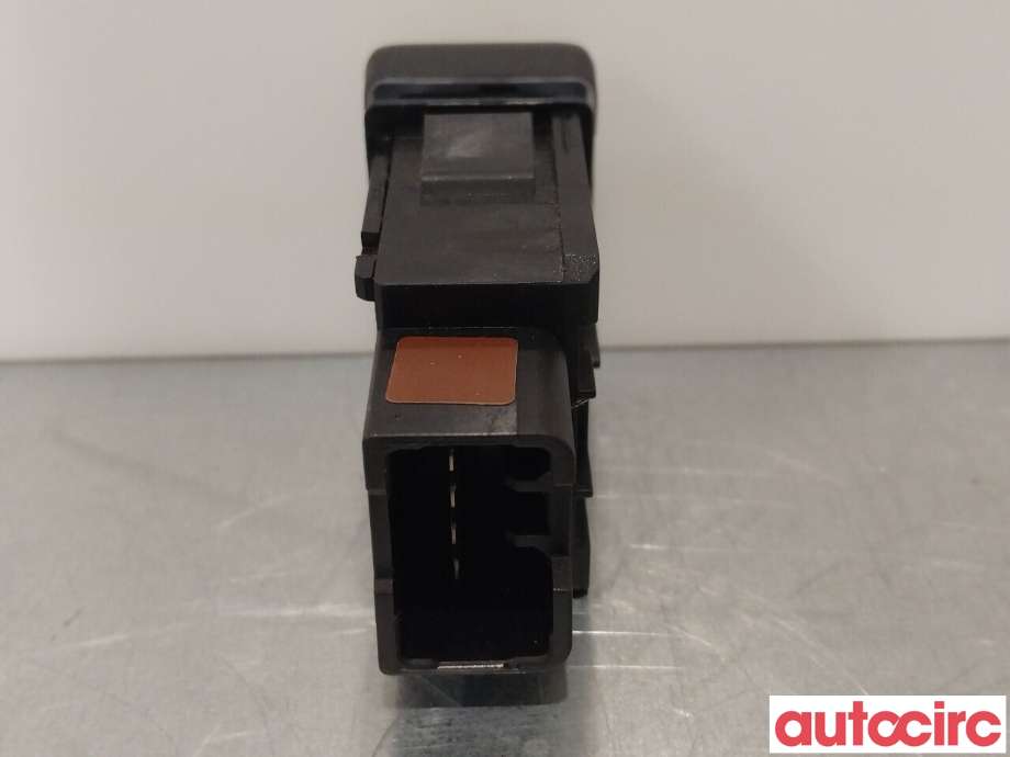 Bryter Antispinn til Suzuki Vitara 2015-->> (Type IV)  (SUZUKI|37585-68L00|37585-57L00)