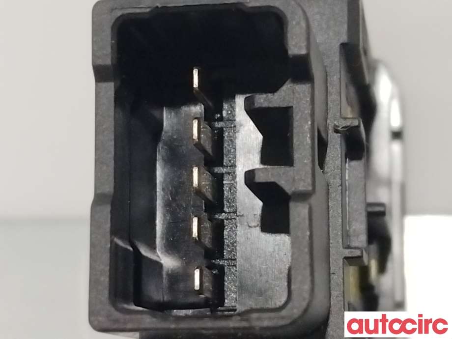 Bryter Antispinn til Suzuki Vitara 2015-->> (Type IV)  (SUZUKI|37585-68L00|37585-57L00)