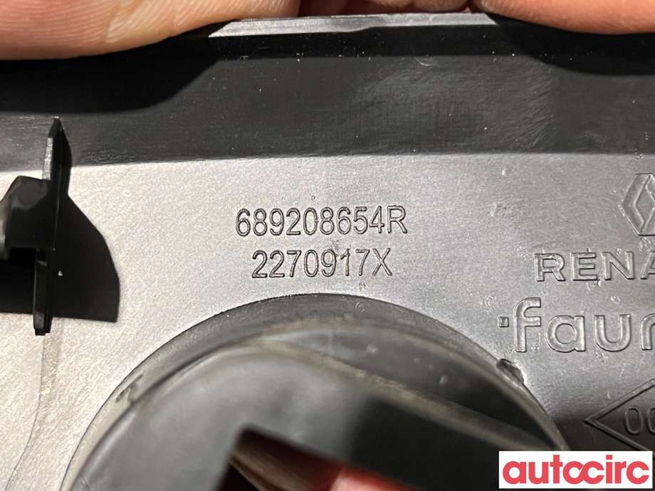 Innredning pakke til Renault Zoe 2013-2019 (Fase 1)  (RENAULT|689200807R||689208654R)