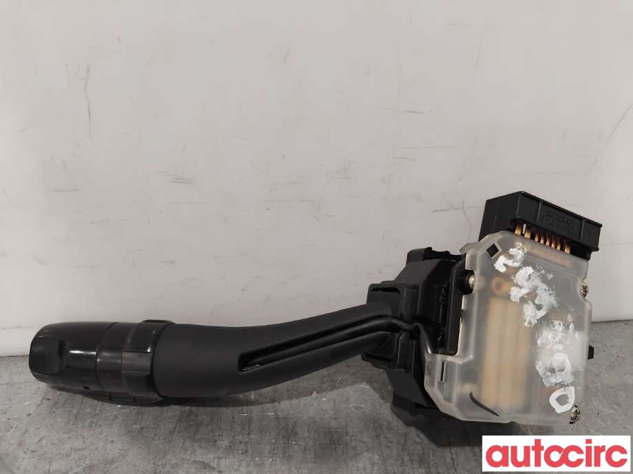 Bryter blink til Hyundai Santa Fe 2006-2009 (Type II, Fase 1)  (HYUNDAI|934102B000CA|)