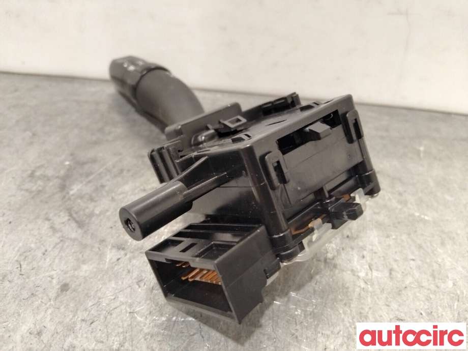 Bryter blink til Hyundai Santa Fe 2006-2009 (Type II, Fase 1)  (HYUNDAI|934102B000CA|)