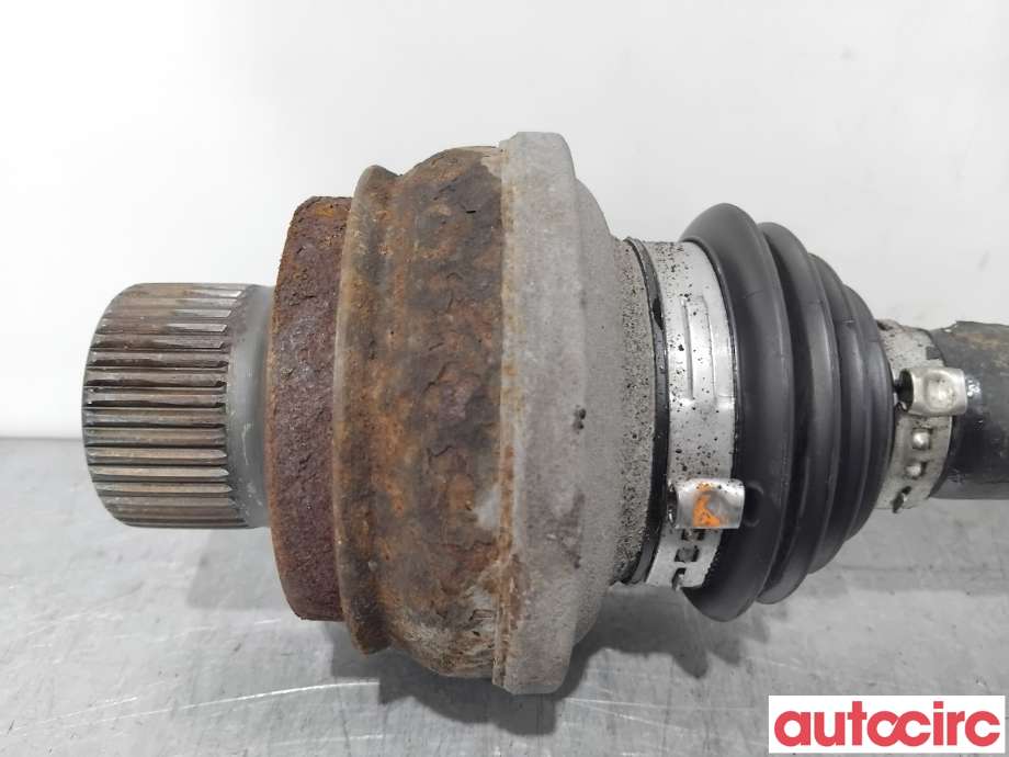 Drivaksel venstre bak til Audi Q5 2008-2012 (Type I, Fase 1)  (AUDI|8R0501203CX|A3C|8R0501203C)